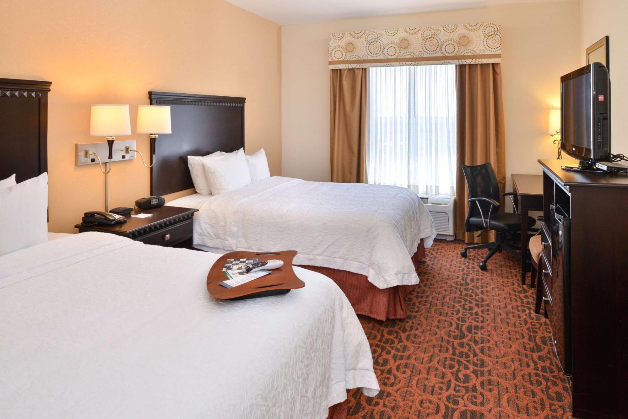 Hampton Inn Пекос Экстерьер фото