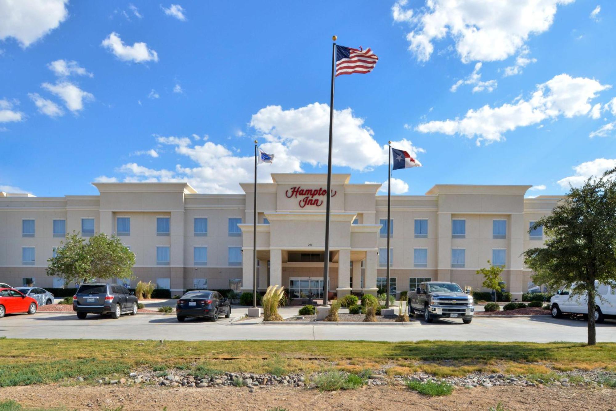 Hampton Inn Пекос Экстерьер фото