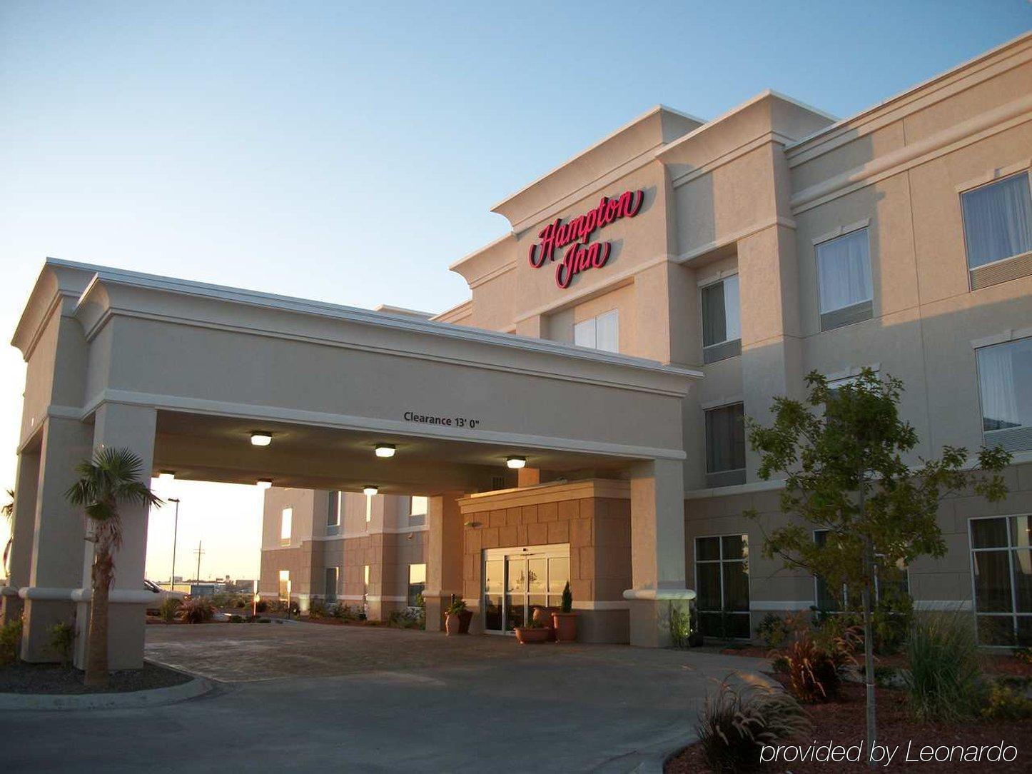 Hampton Inn Пекос Экстерьер фото