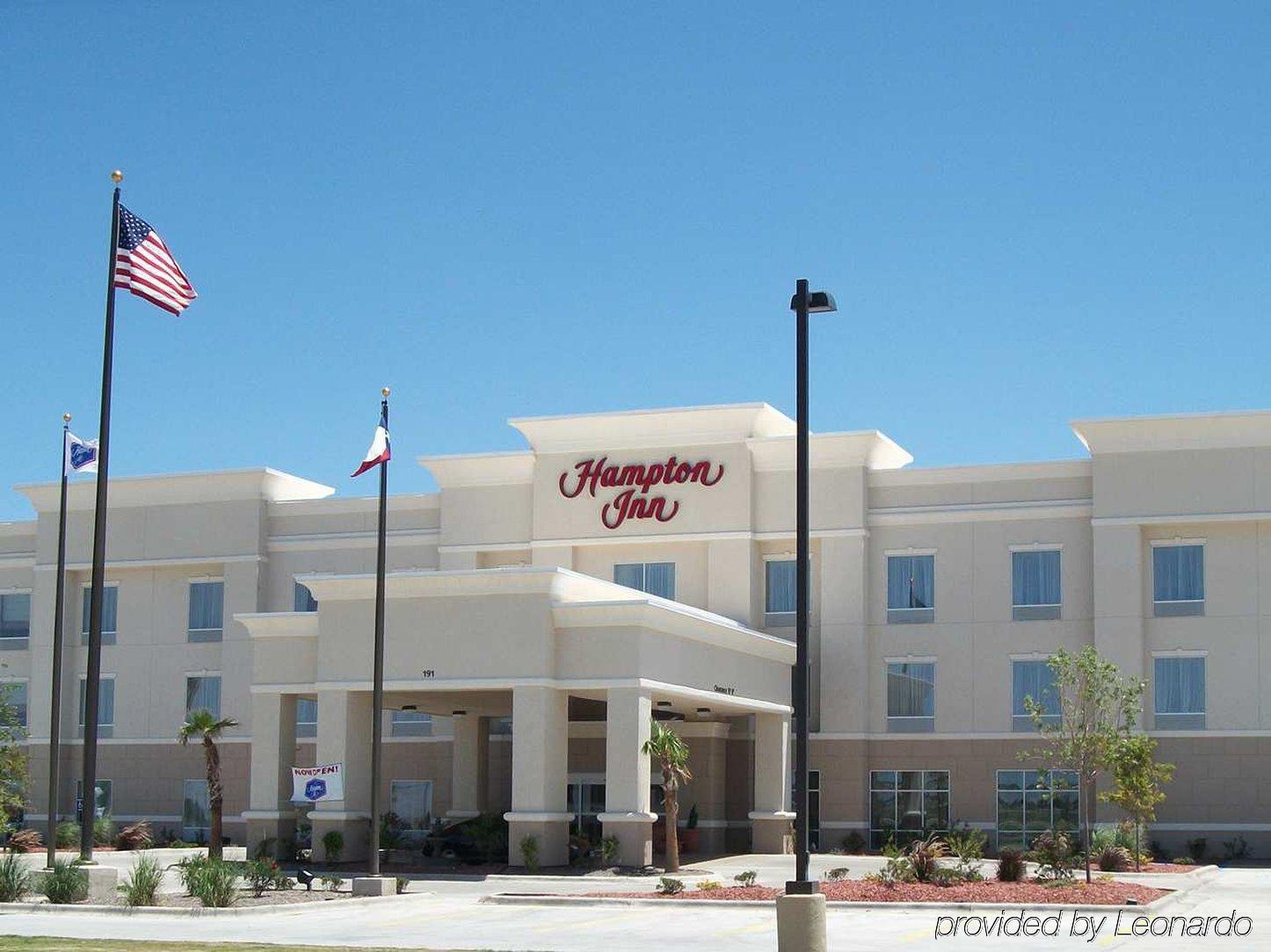 Hampton Inn Пекос Экстерьер фото